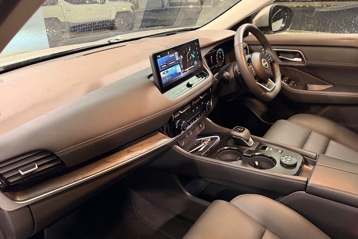 2025 Nissan X-TRAIL Ti-L