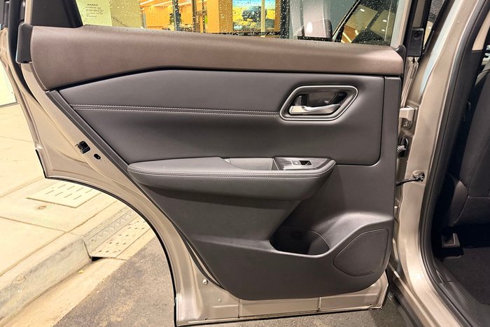 2025 Nissan X-TRAIL Ti-L