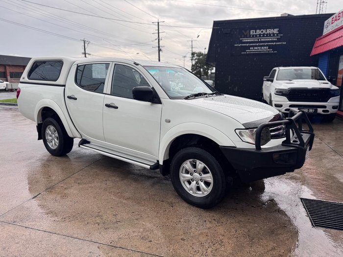 2013 Mitsubishi Triton GLX MN MY14 4X4 Dual Range White