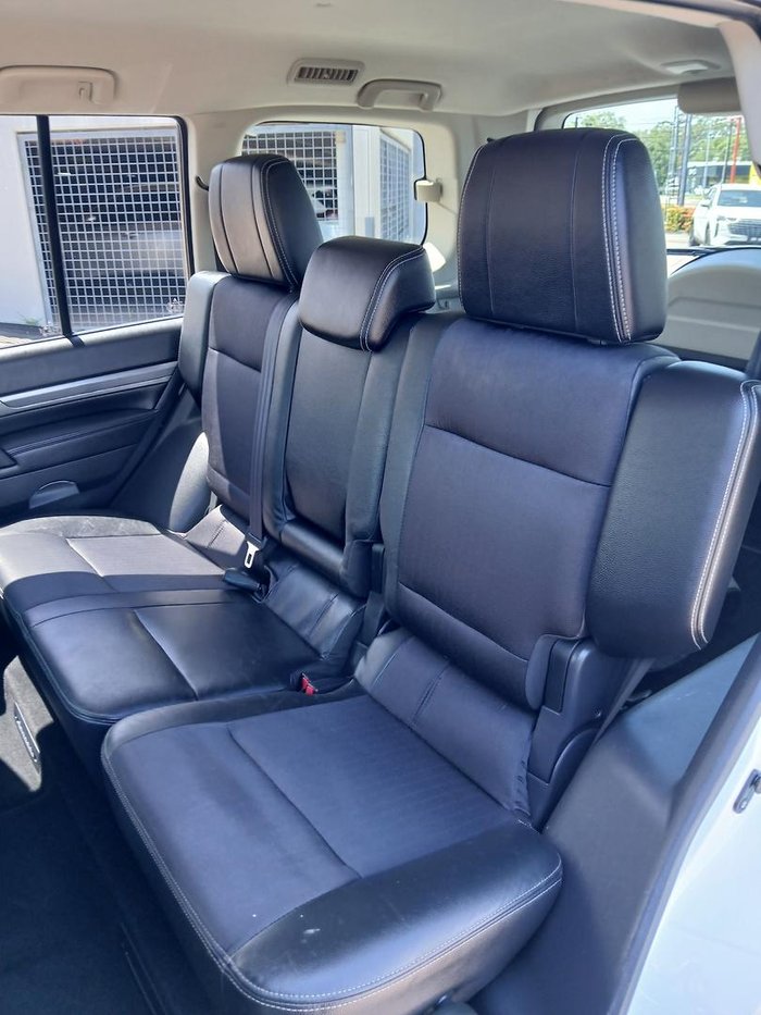 2016 Mitsubishi Pajero GLS