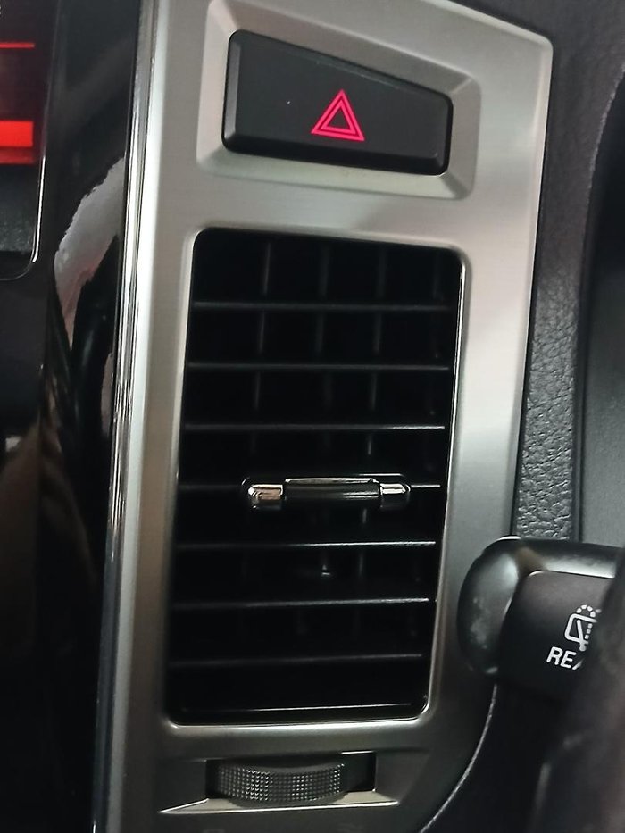 2016 Mitsubishi Pajero GLS