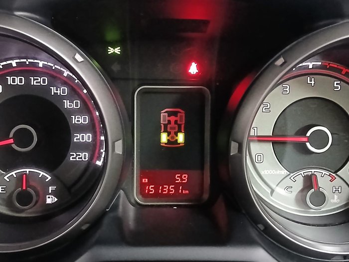 2016 Mitsubishi Pajero GLS