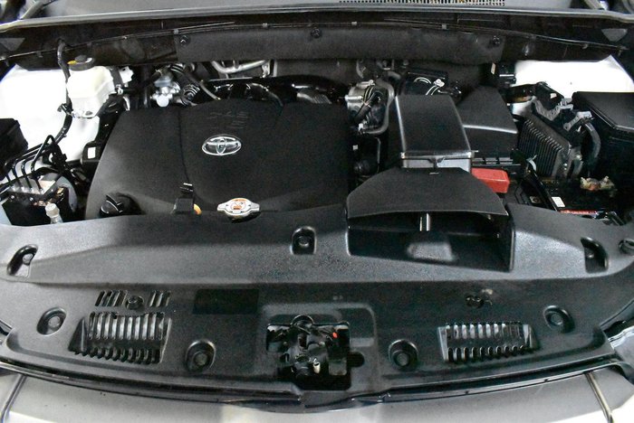 2017 Toyota Kluger GX