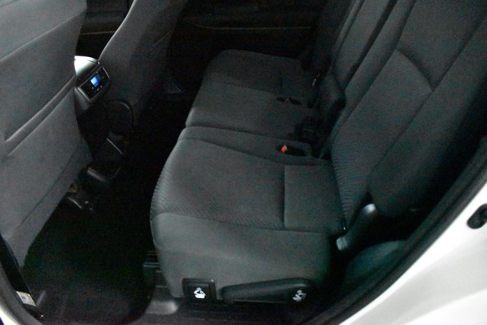 2017 Toyota Kluger GX