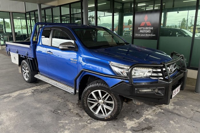 2016 Toyota Hilux SR5