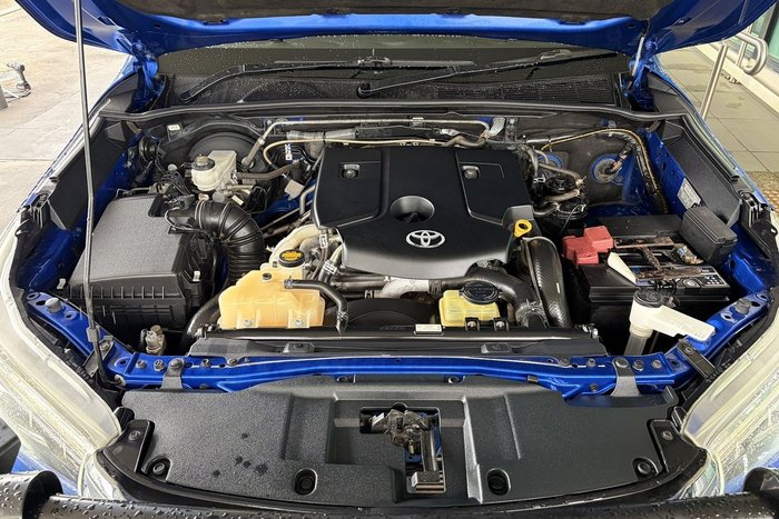 2016 Toyota Hilux SR5