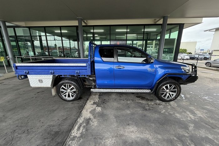 2016 Toyota Hilux SR5
