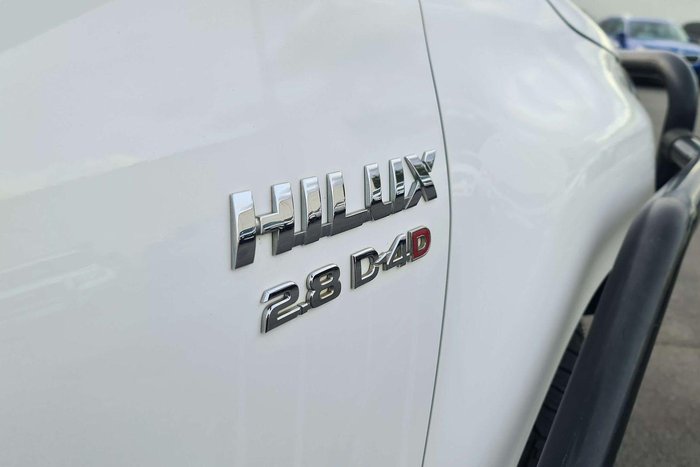 2020 Toyota Hilux SR