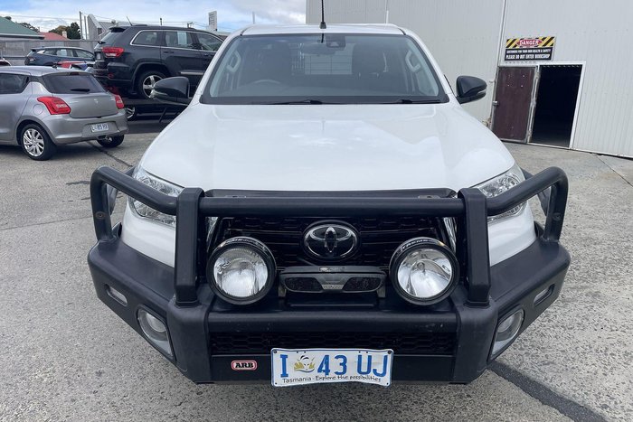 2020 Toyota Hilux SR