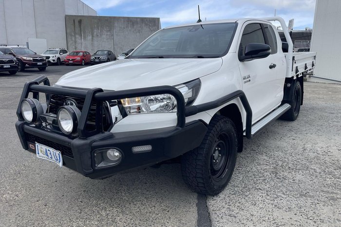 2020 Toyota Hilux SR