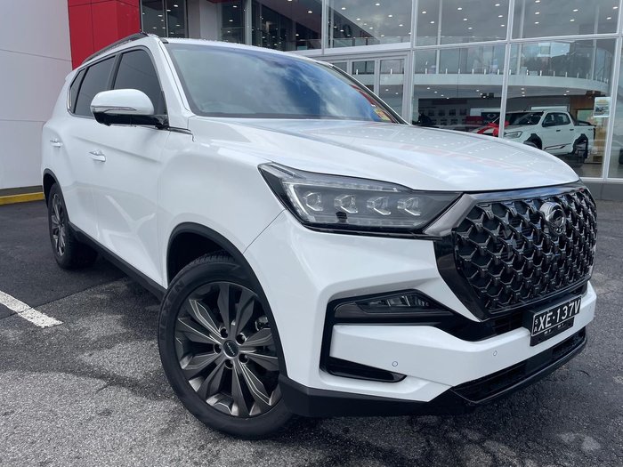 2025 KGM Rexton