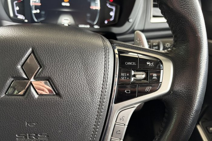 2020 Mitsubishi Pajero Sport Exceed