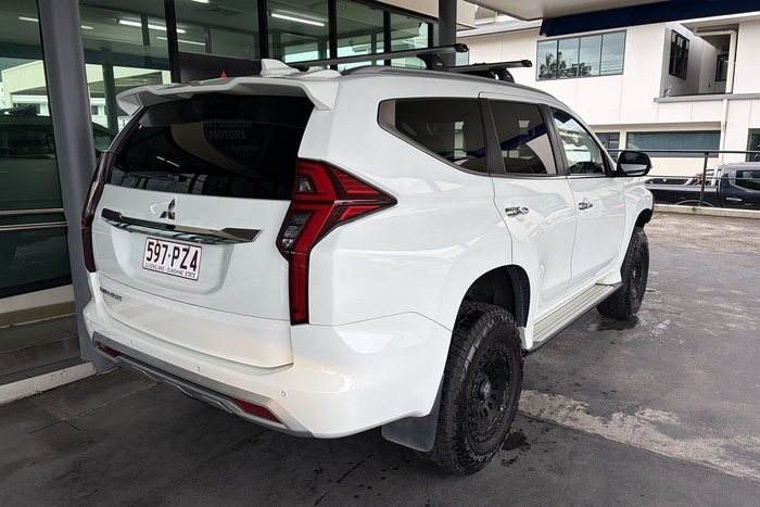 2020 Mitsubishi Pajero Sport Exceed