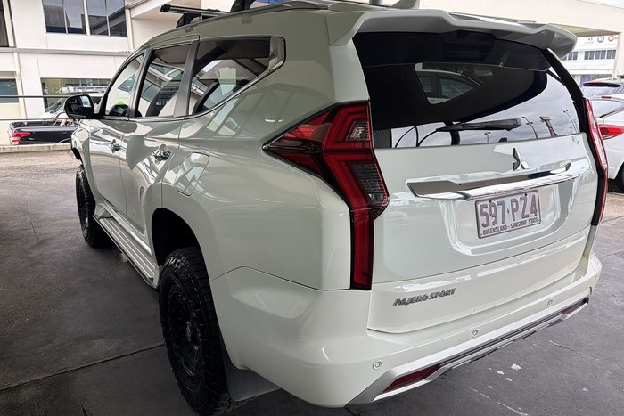 2020 Mitsubishi Pajero Sport Exceed