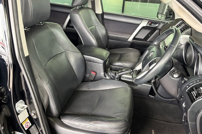 2017 Toyota Landcruiser Prado Altitude