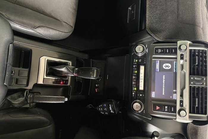 2017 Toyota Landcruiser Prado Altitude