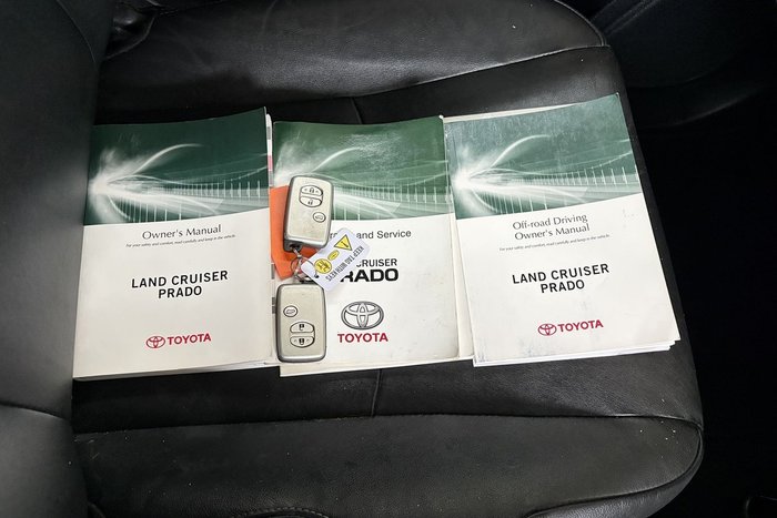 2017 Toyota Landcruiser Prado Altitude