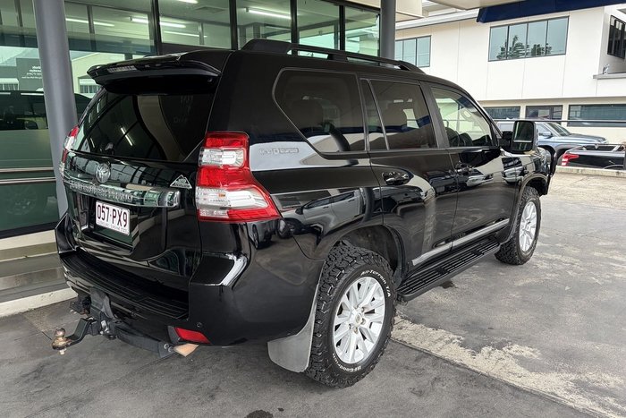 2017 Toyota Landcruiser Prado Altitude