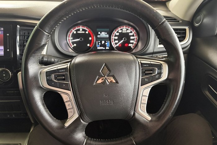 2022 Mitsubishi Triton GLX-R