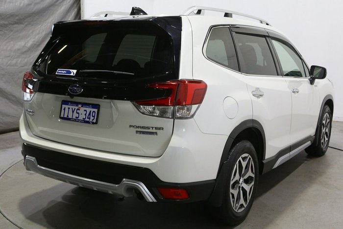 2024 Subaru Forester Hybrid L