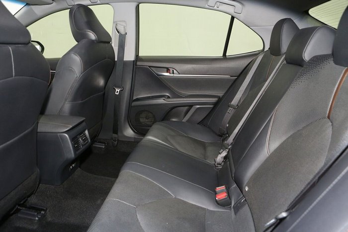 2017 Toyota Camry SL