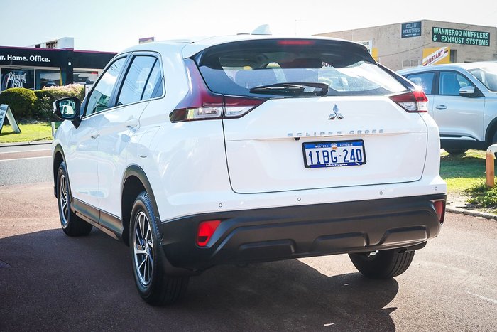 2023 Mitsubishi Eclipse Cross ES