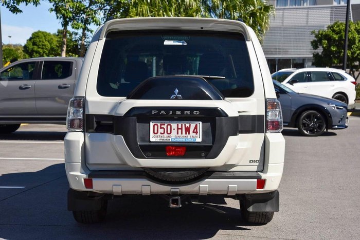 2019 Mitsubishi Pajero