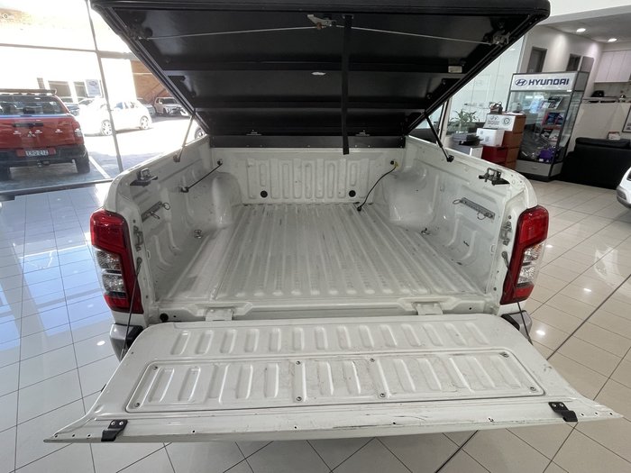 2019 Mitsubishi Triton GLS