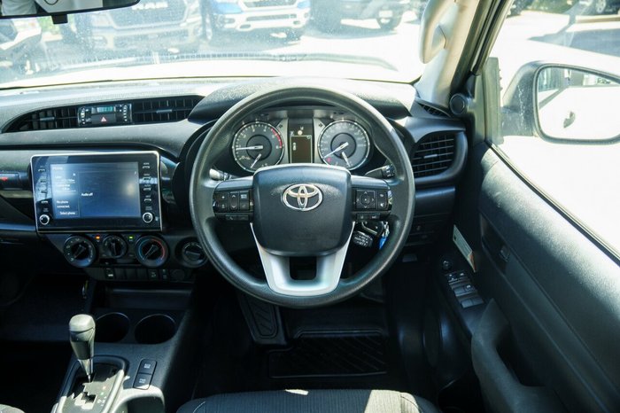 2021 Toyota Hilux SR
