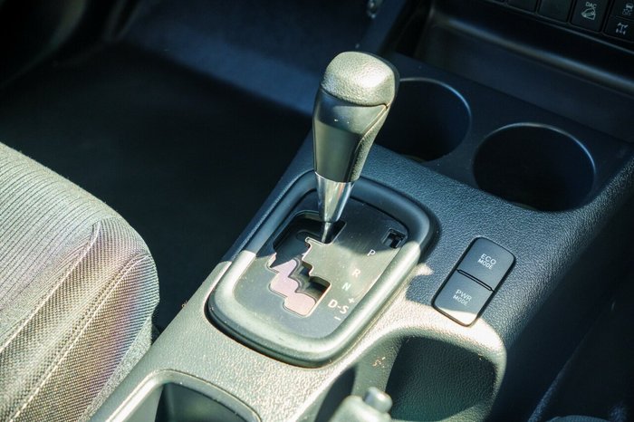 2021 Toyota Hilux SR