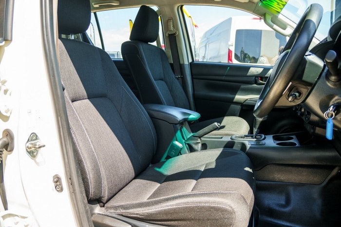 2021 Toyota Hilux SR