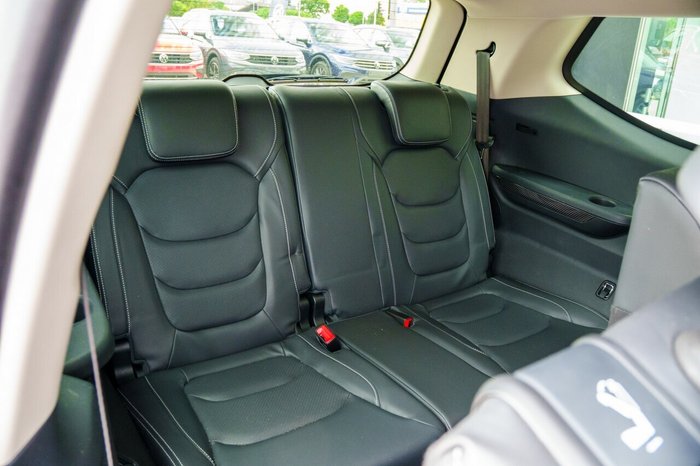 2023 LDV D90 Executive