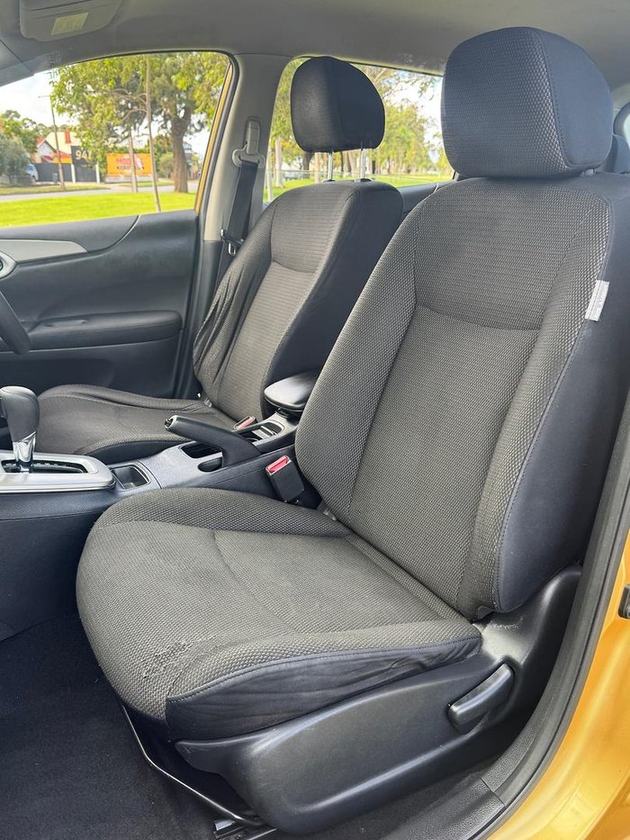 2013 Nissan Pulsar ST
