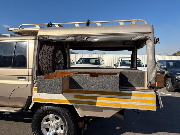 2016 Toyota Landcruiser GXL VDJ79R 4X4 Dual Range Vintage Gold