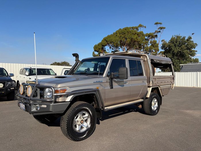 2016 Toyota Landcruiser GXL VDJ79R 4X4 Dual Range Vintage Gold