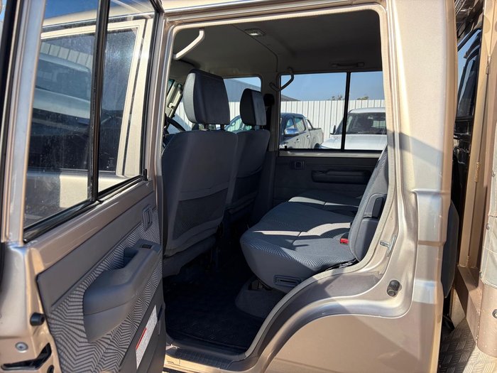 2016 Toyota Landcruiser GXL VDJ79R 4X4 Dual Range Vintage Gold