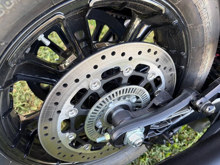 2025 INDIAN SCOUT BOBBER Black