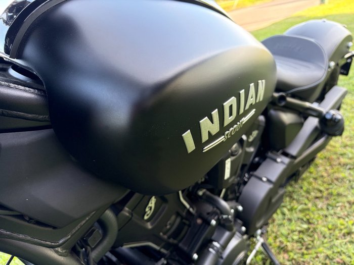 2025 INDIAN SCOUT BOBBER Black