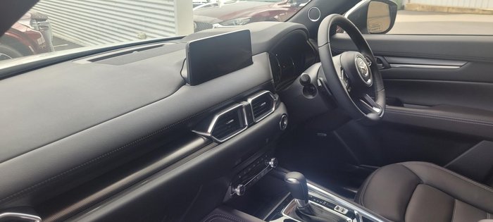 2025 Mazda CX-5 G25 Akera