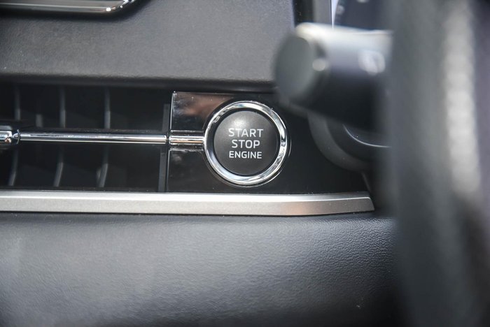 2022 Mitsubishi Outlander LS