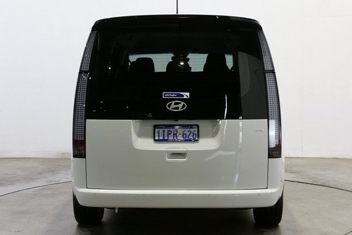 2025 Hyundai STARIA