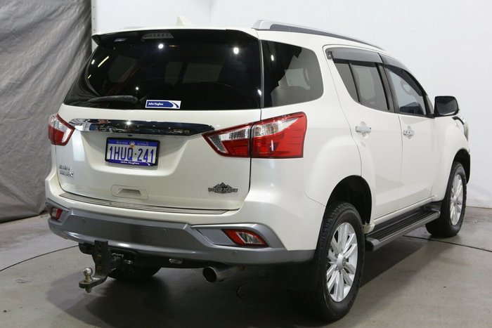 2019 Isuzu MU-X LS-T
