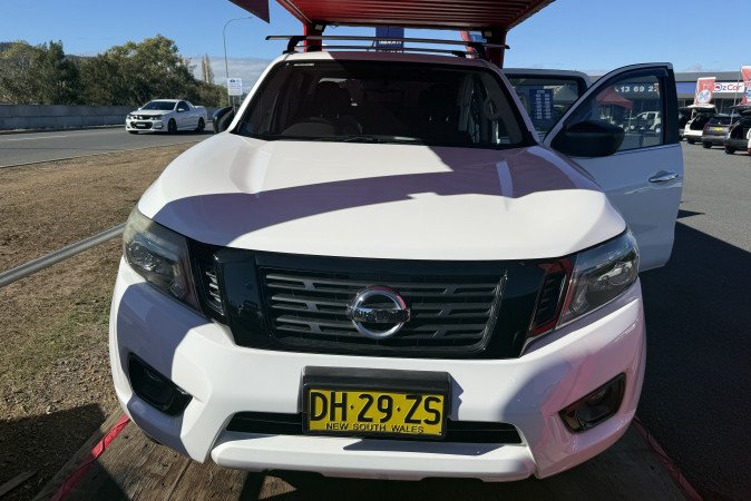 2020 NISSAN NAVARA