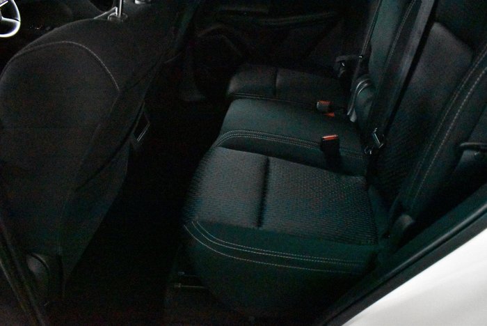 2022 Mitsubishi Outlander LS