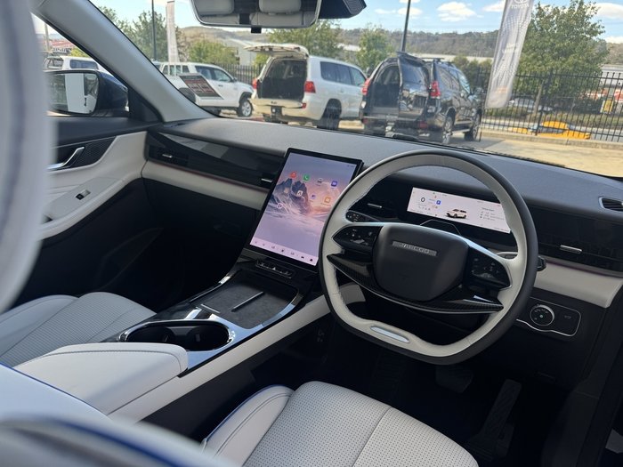 2026 Jaecoo J5 EV Summit