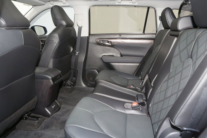 2023 Toyota Kluger Grande