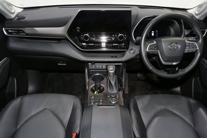 2023 Toyota Kluger Grande