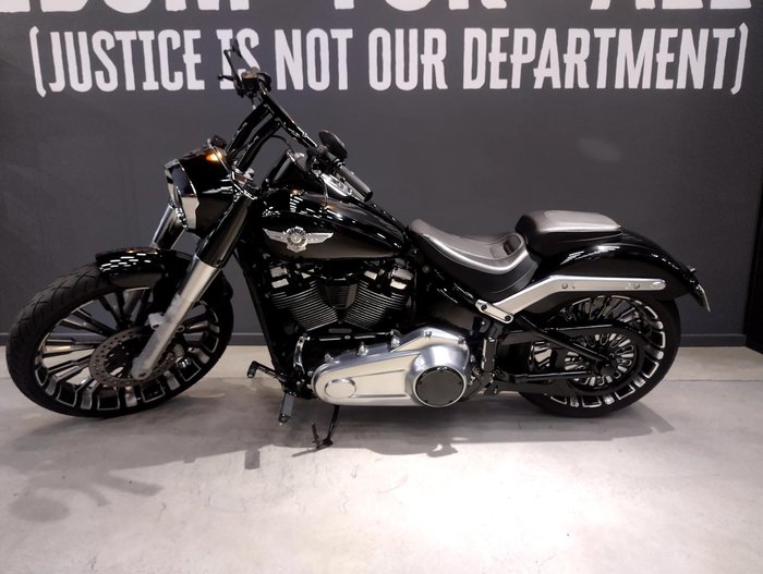2020 Harley-Davidson Fat Boy 114 (FLFBS) Softail Black
