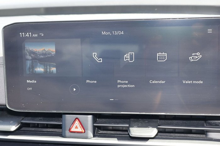 2024 Kia Carnival S
