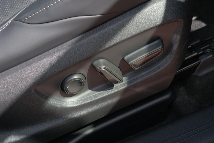 2025 Subaru Solterra AWD Touring